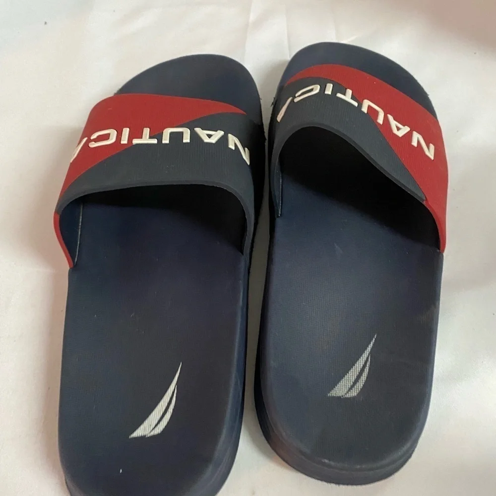Nautica Slides size 4 (FH)
